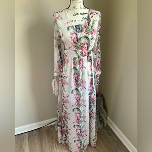 Entro Floor Length Bohemian Wrap Dress small
